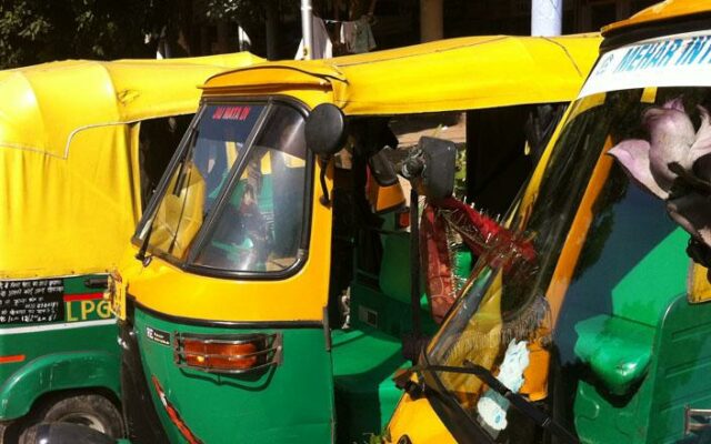 Tuk-Tuk em Chandigarh, Índia.