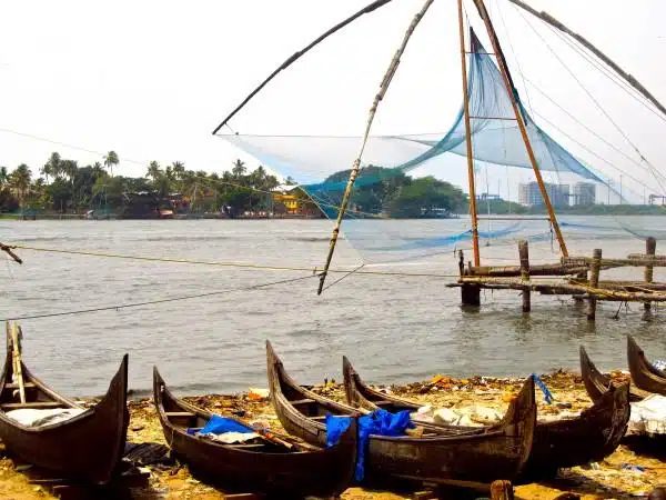 Rede de pesca Chinesa no Kerala