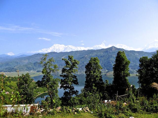 Vista das montanhas em Pokhara - Nepal