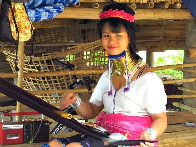 mulheres-girada da Tailândia