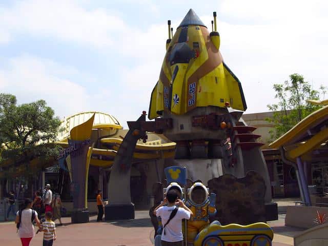 tomorrowland Disney Hong Kong