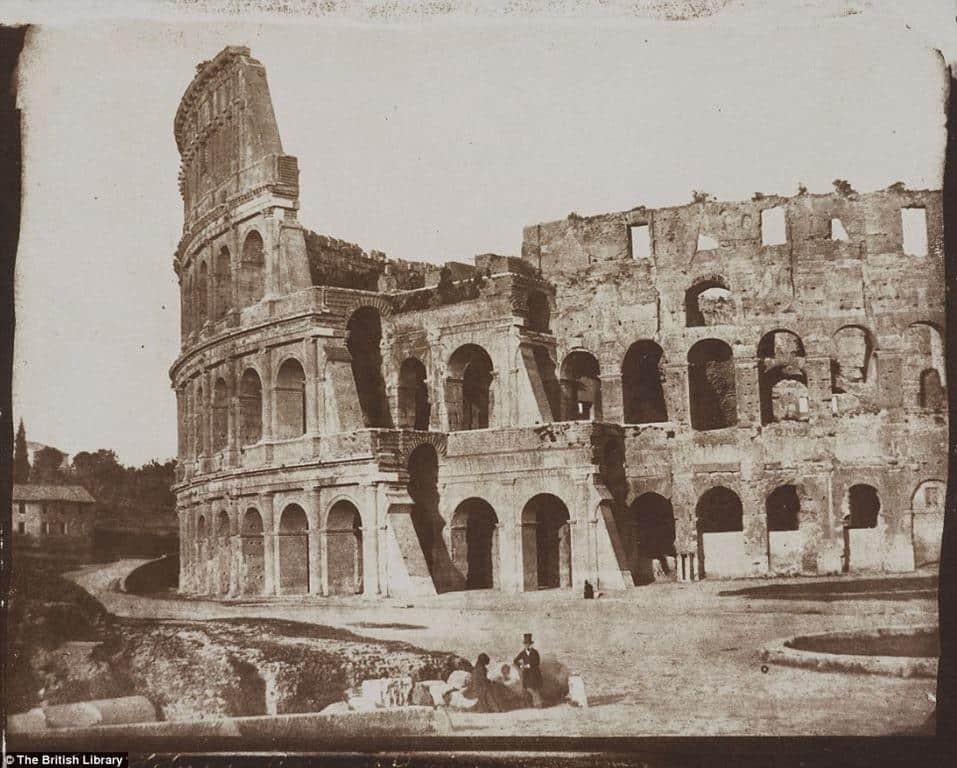 Foto-antiga-do-Coliseu-Roma.jpg