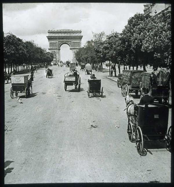 Arco do Triunfo em Paris, França 