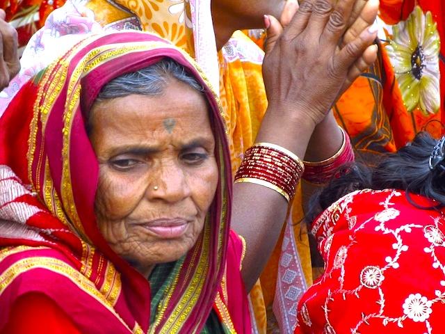 Mulher indiana em Varanasi