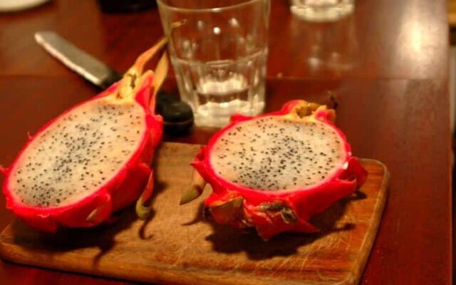 Dragon_fruit_inside