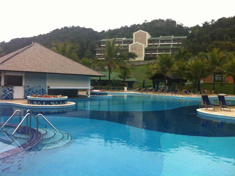 Infinity-Blue-piscina balneario camboriú