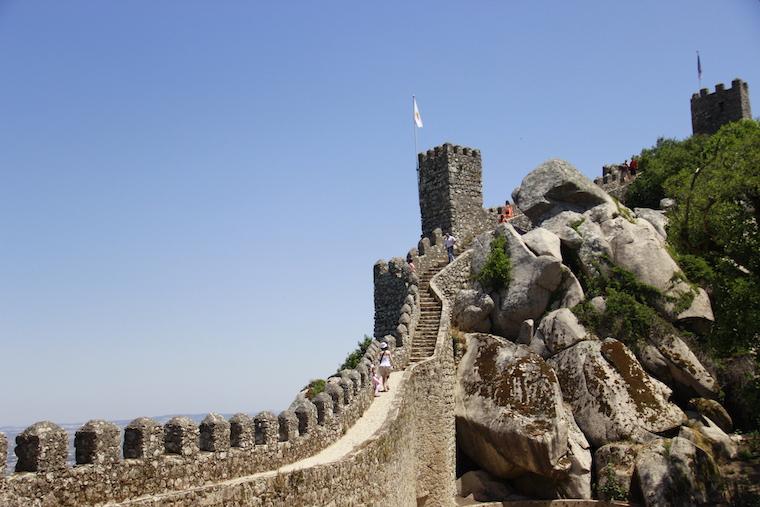 castelo-dos-mouros-sintra-portugal