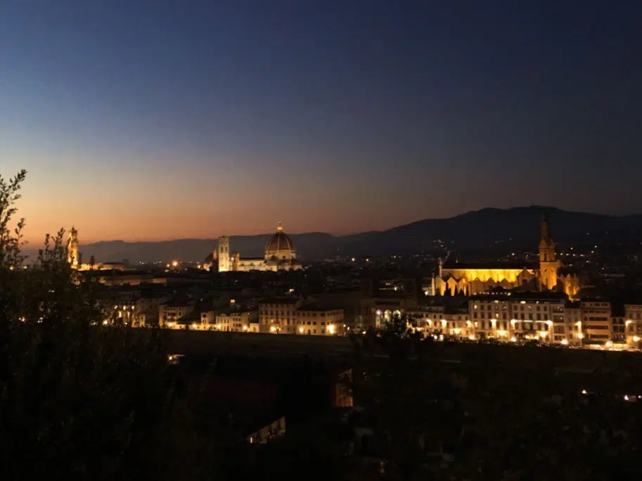 fim do dia na piazzale michelangelo