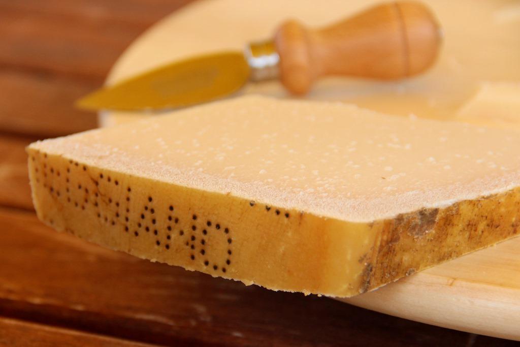 Tipos de queijo europeu Parmesão