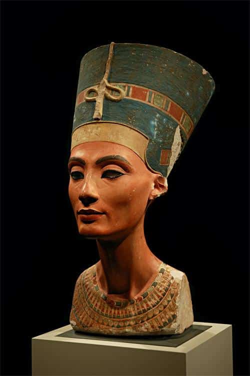 Busto de Nefertiti, Ilha dos Museus