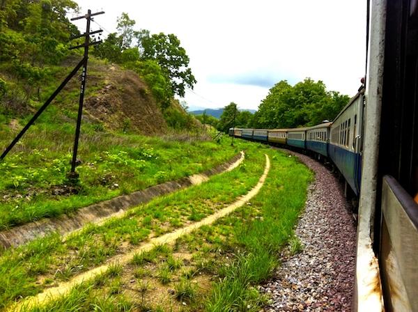Trem Tailândia