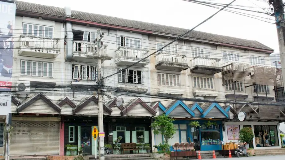 Nimmanhaemin Road, bairro de estudantes e jovens em Chiang Mai