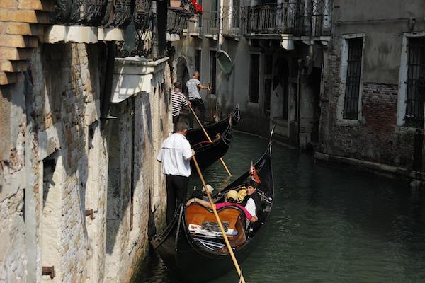 Passeio de Gôndola - Veneza Barata