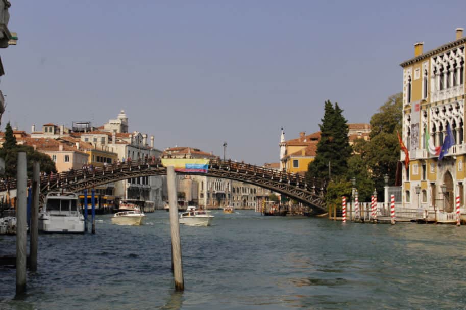 ponte della academia e galeria veneza