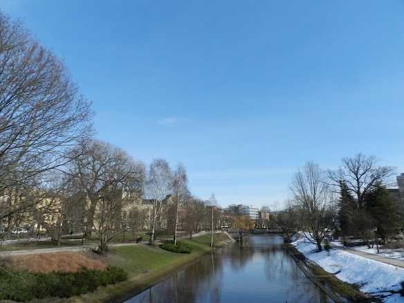 Canal Pilsētas em Riga