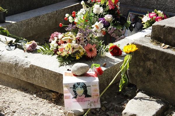 Jim Morrison, Père Lachaise