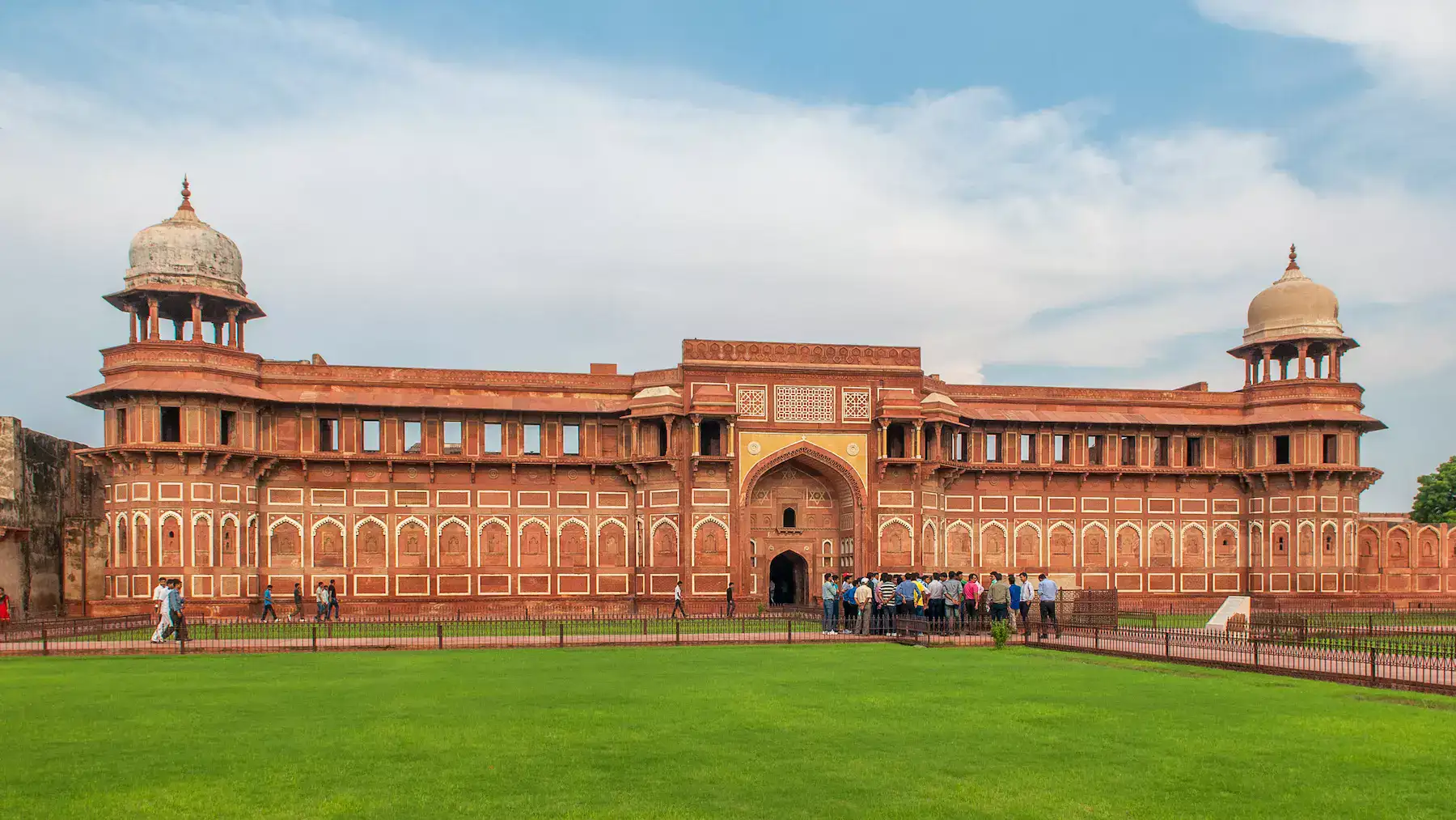 O que fazer em Agra: roteiros de 2 a 3 dias na cidade do Taj Mahal