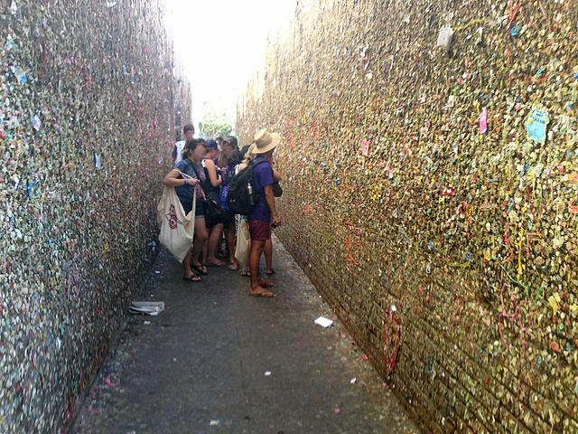 Bubblegum_alley