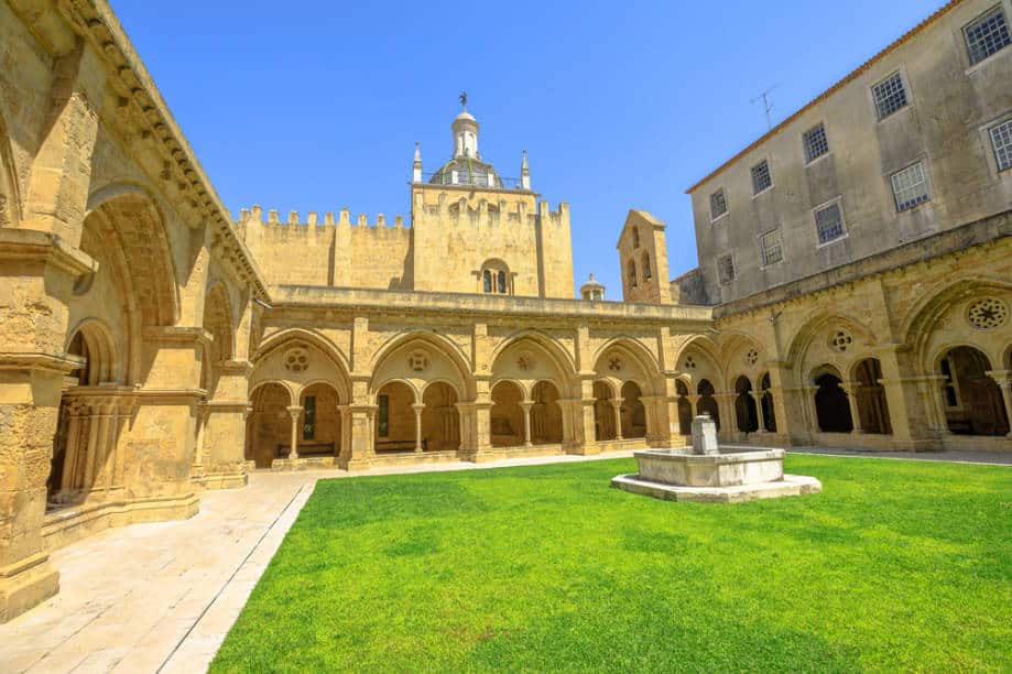 o que fazer em coimbra claustro se velha