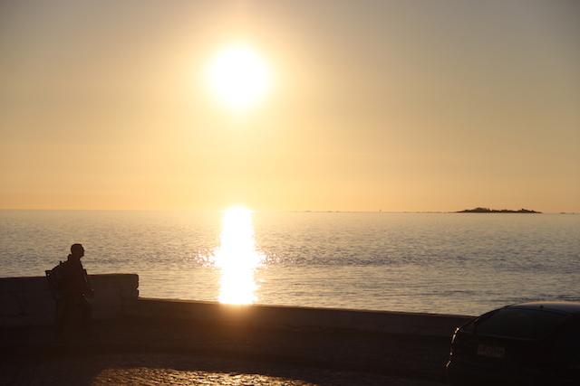 por do sol em colonia del sacramento