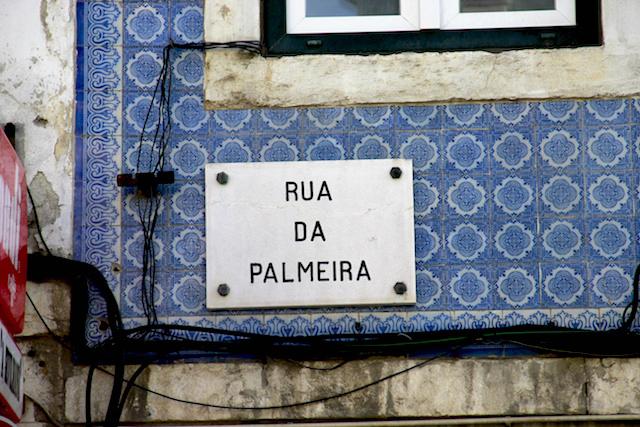 Azulejos nas ruas de Lisboa - Portugal