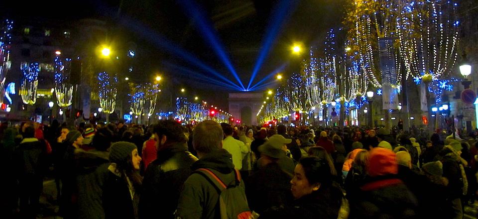 ano novo em paris reveillon