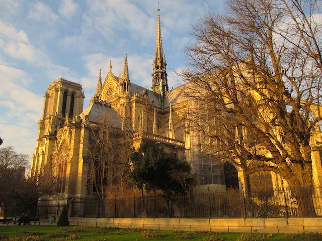 Notre Dame de Paris no inverno