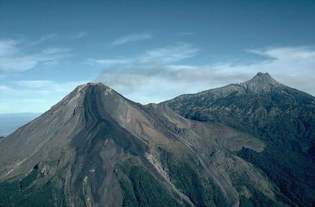 Colima_volcano