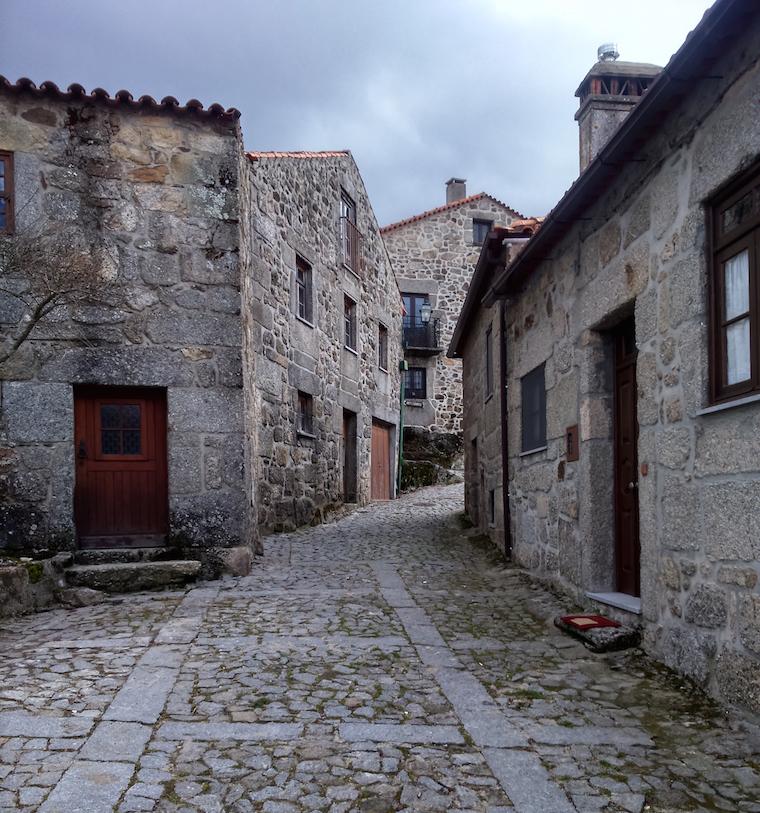 Serra-da-Estrela-Portugal-linhares