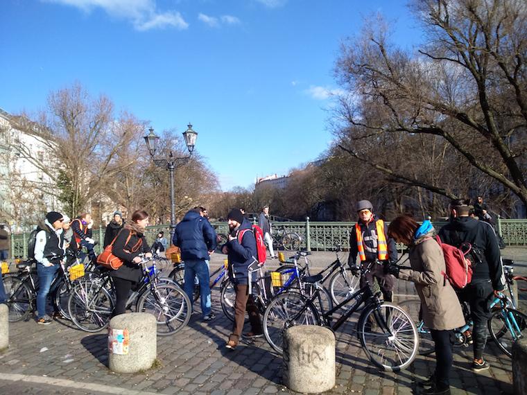 bike tour berlin on bike