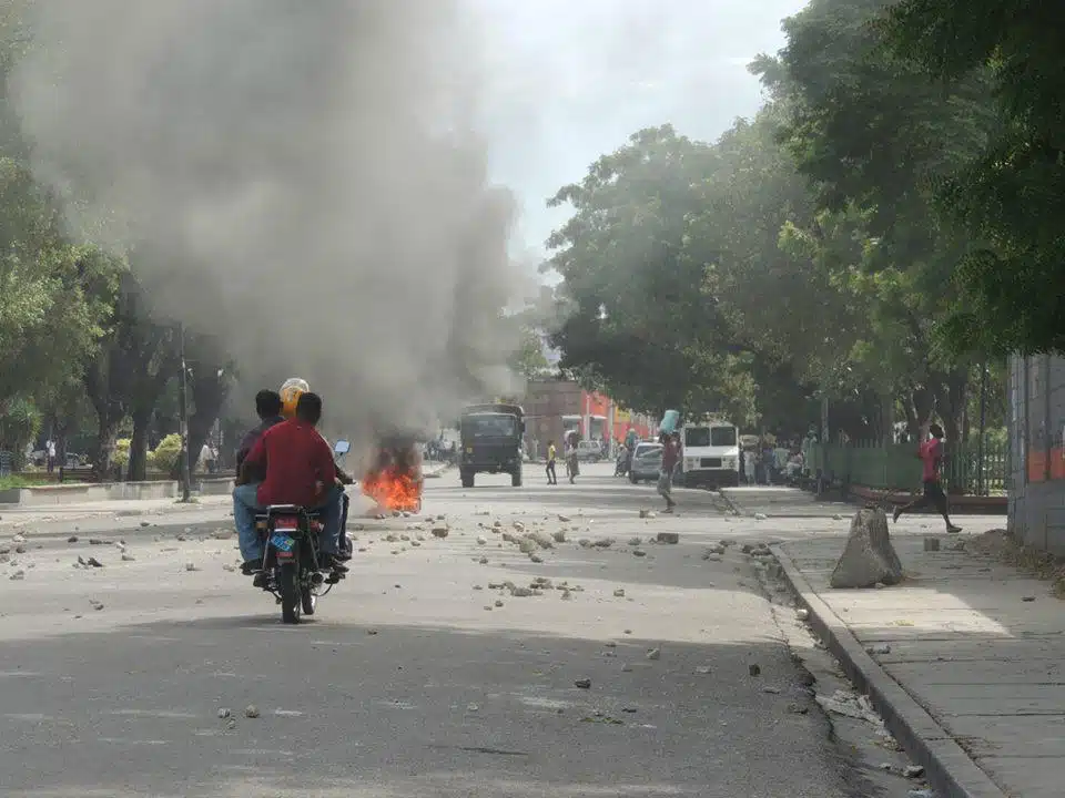 protesto no haiti