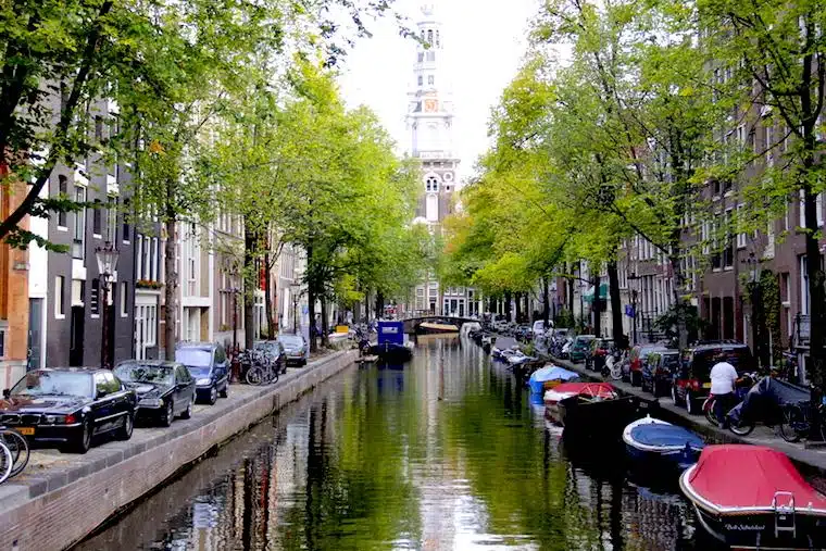Canais de Amsterdam - Holanda
