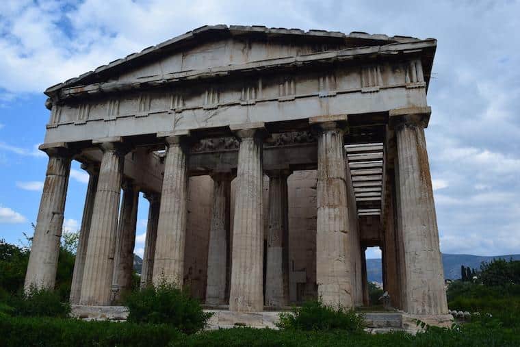 O que fazer em Atenas Grécia templo