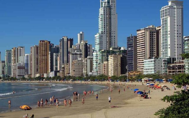 onde ficar em balneário camboriú
