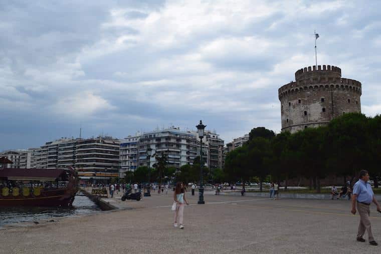 Tessalônica Grécia torre branca e promenada