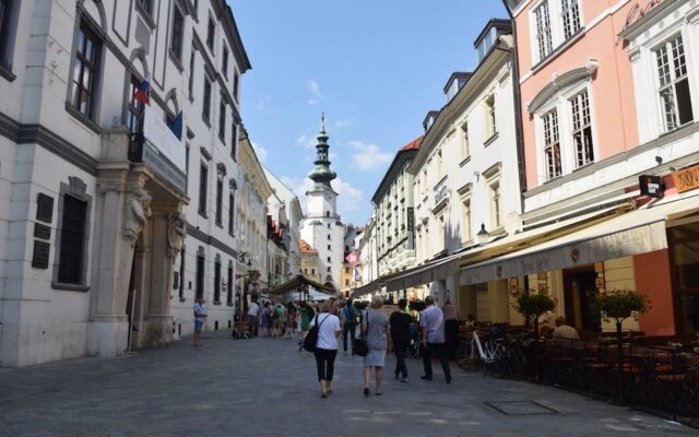 onde ficar em bratislava eslovaquia centro velho