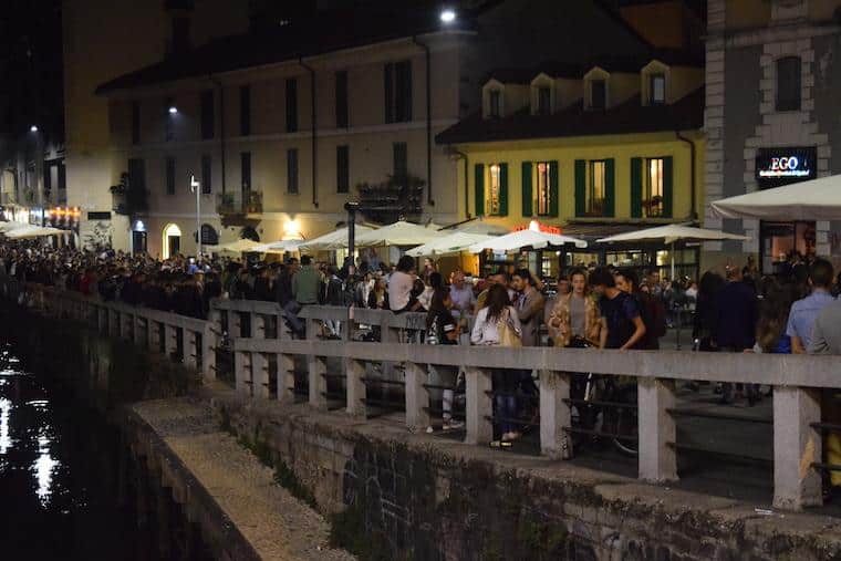 noite em milao navigli 