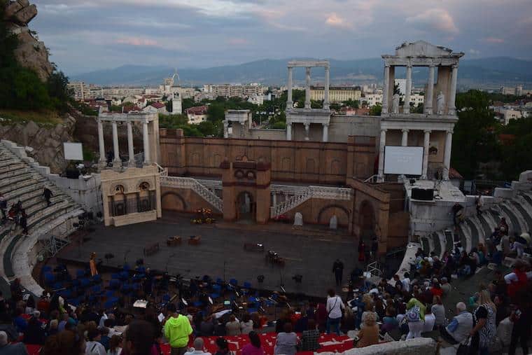 ópera plovdiv bulgária cehgada