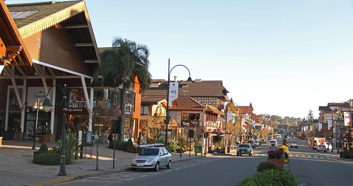 Como chegar até Vinícola Ravanello em Gramado de Ônibus?