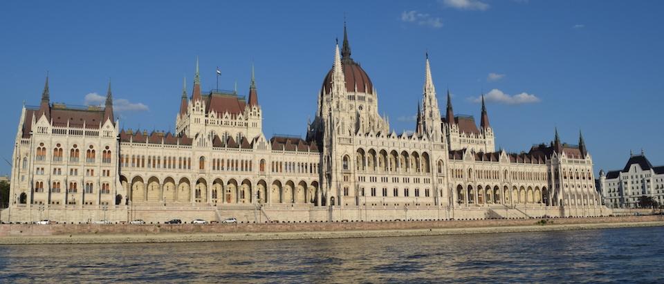 parlamento de budapeste destacada