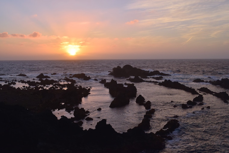 ilha de são miguel açores por do sol mosteiros piscinas naturais