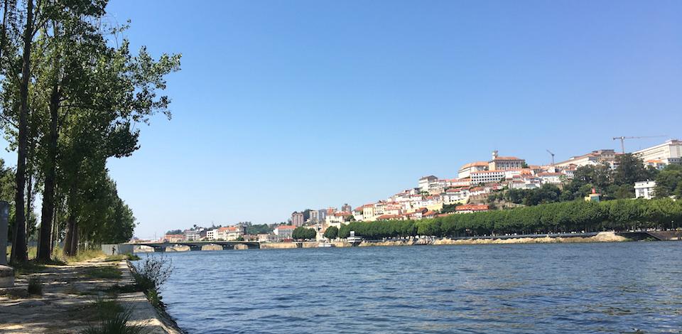 rio mondego coimbra portugal