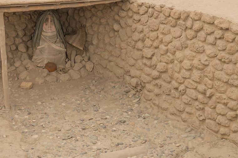 huaca Huallamarca, lima, peru