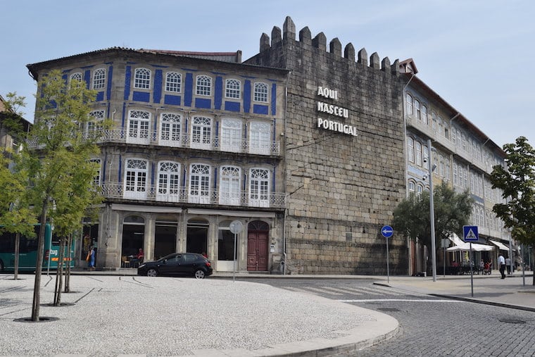 onde ficar em guimarães hotéis e hostels