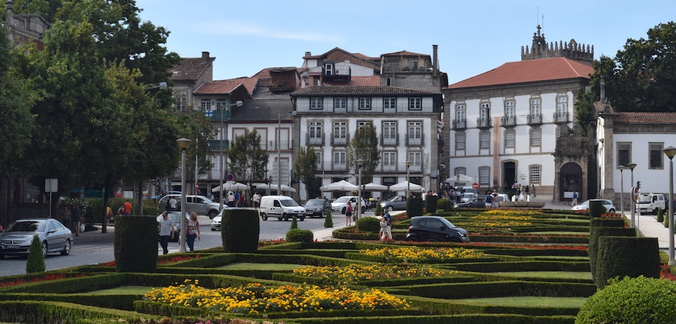 onde ficar em guimarães hotéis e hostels