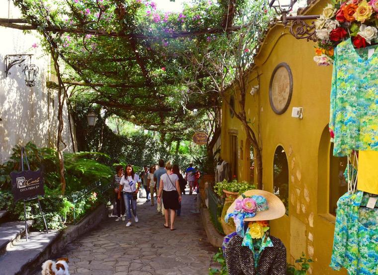 costa-amalfitana-roteiro-rua-de-positano