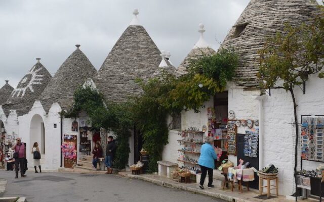 Alberobello casas Trulli lojas suvernirs turismo