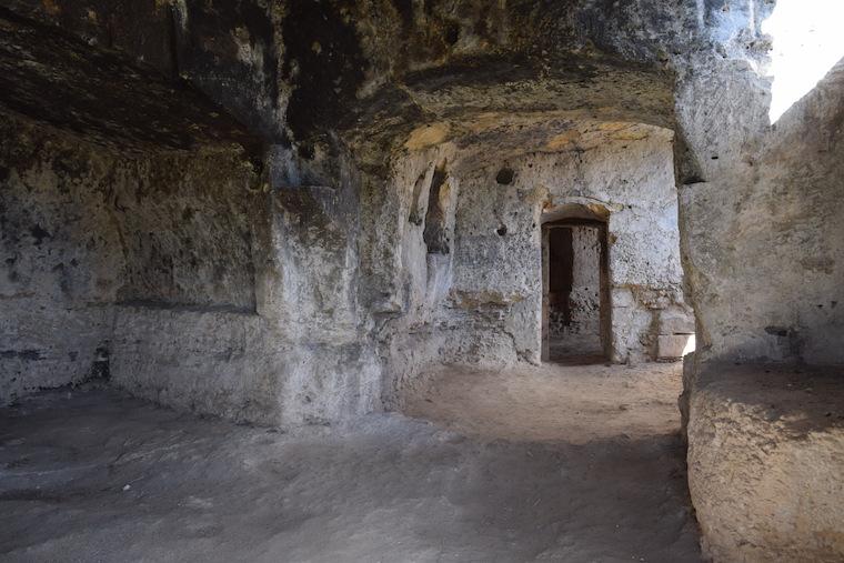 matera italia sassi caverna