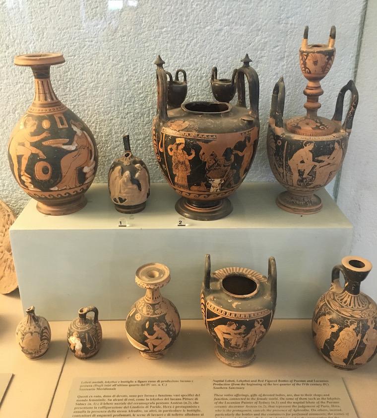 paestum italia museu arqueologico vasos