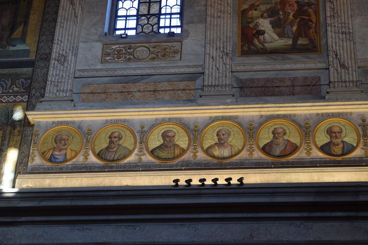 sao paulo fora dos muros roma medalhoes papa